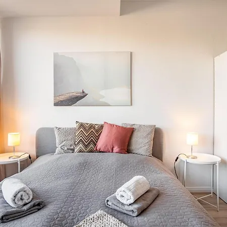 Strandblick - Liebevoll, Wassernah Mit Netflix * Eckernfoerde